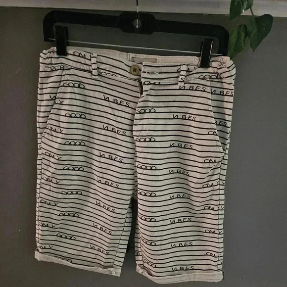 Zara Kids Collection "ONLY GOOD VIBES" STRIPED SHORTS Size 13-14 - Picture 1 of 6